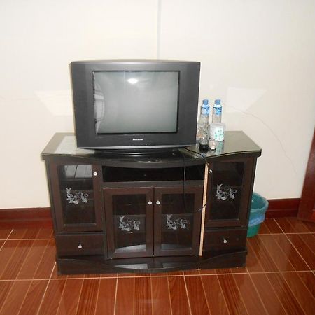 Viengsavanh Guesthouse Vang Vieng Esterno foto