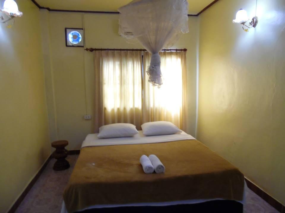 Viengsavanh Guesthouse Vang Vieng Esterno foto